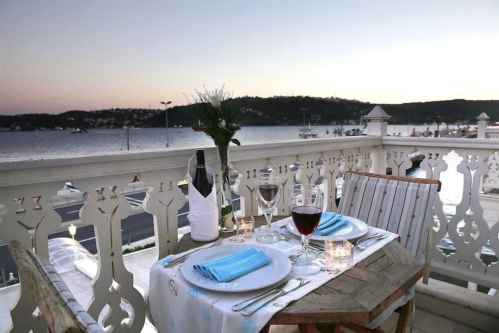 Superior Oda, Balkon, Deniz Manzaralı