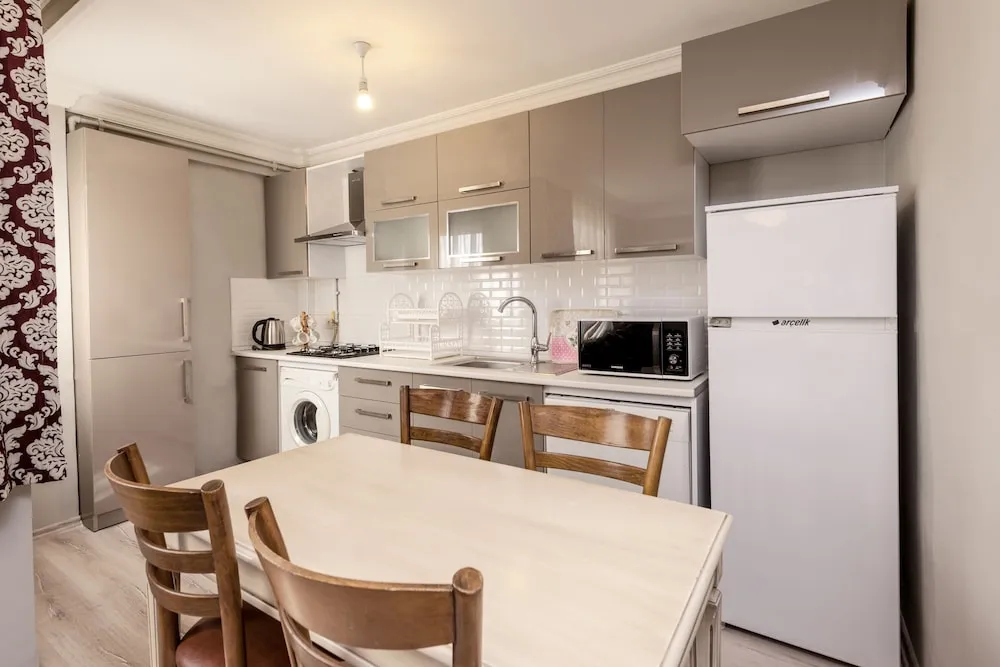 Tek Büyük Yataklı Oda