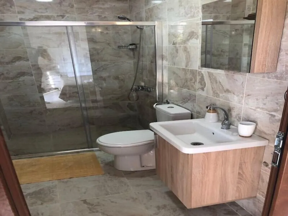 Standard Tek Büyük veya İki Ayrı Yataklı Oda, 2 Tek Kişilik Yatak