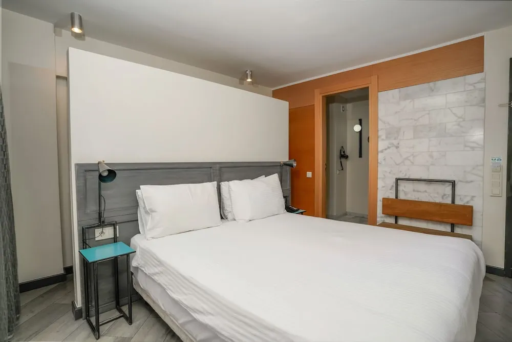 Deluxe Tek Büyük Yataklı Oda, Şehir Manzaralı