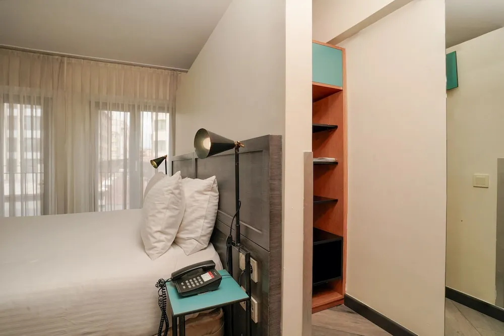 Deluxe Tek Büyük Yataklı Oda, Şehir Manzaralı