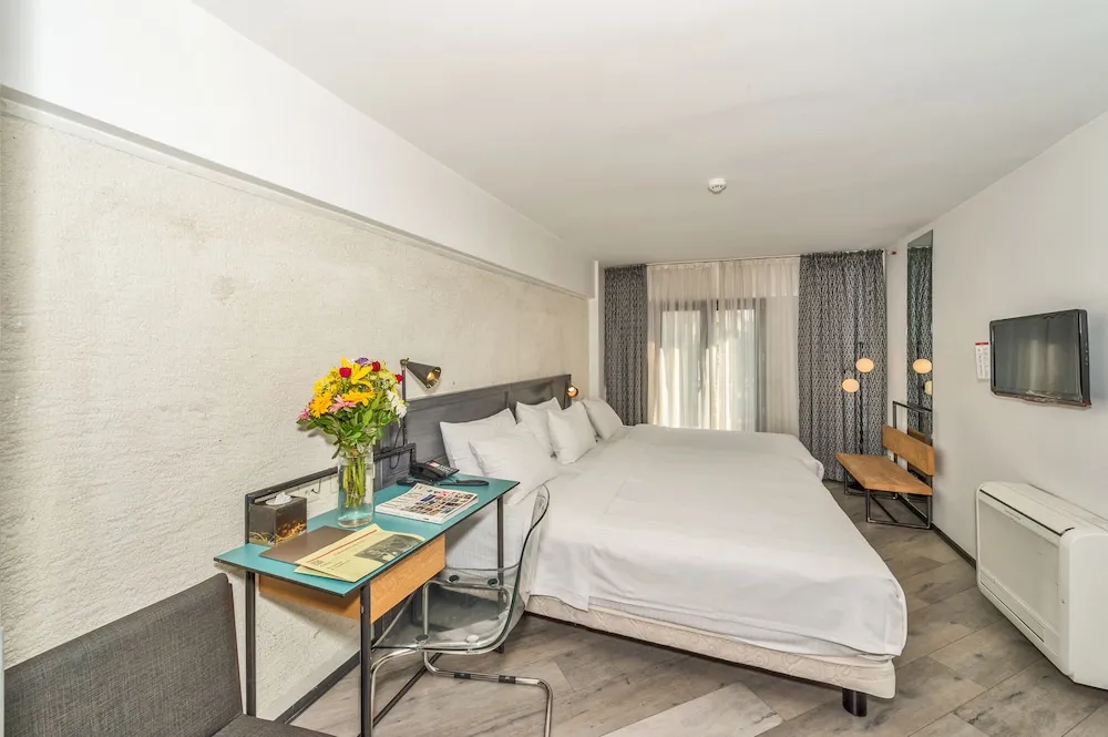 Deluxe Tek Büyük Yataklı Oda, Şehir Manzaralı