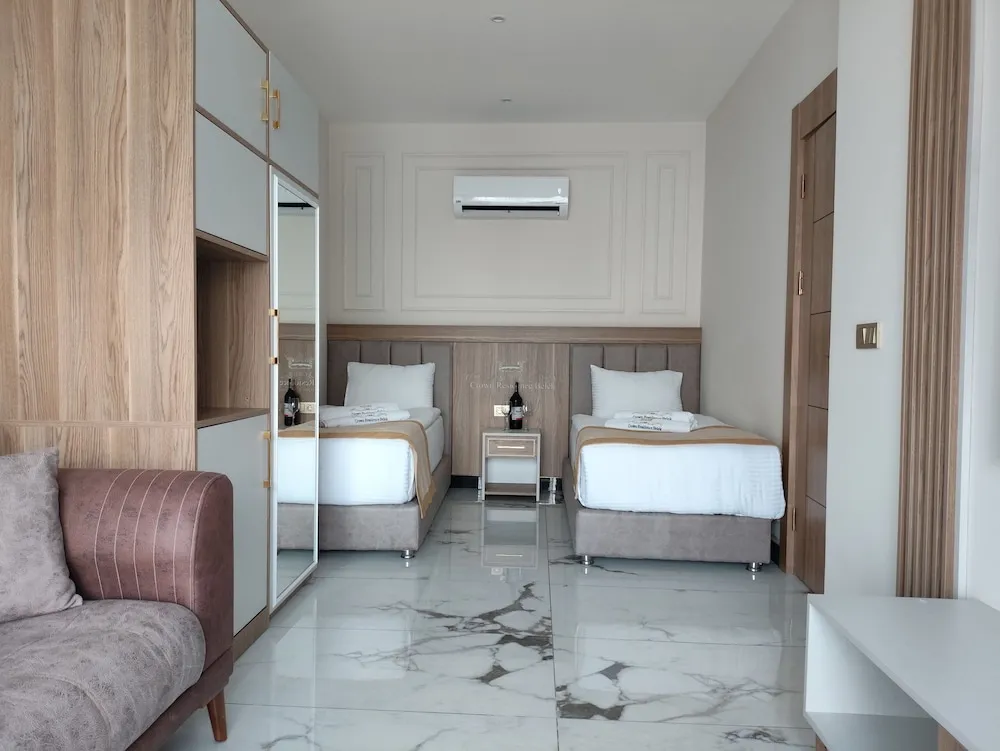 Family Suite Havuz Manzaralı