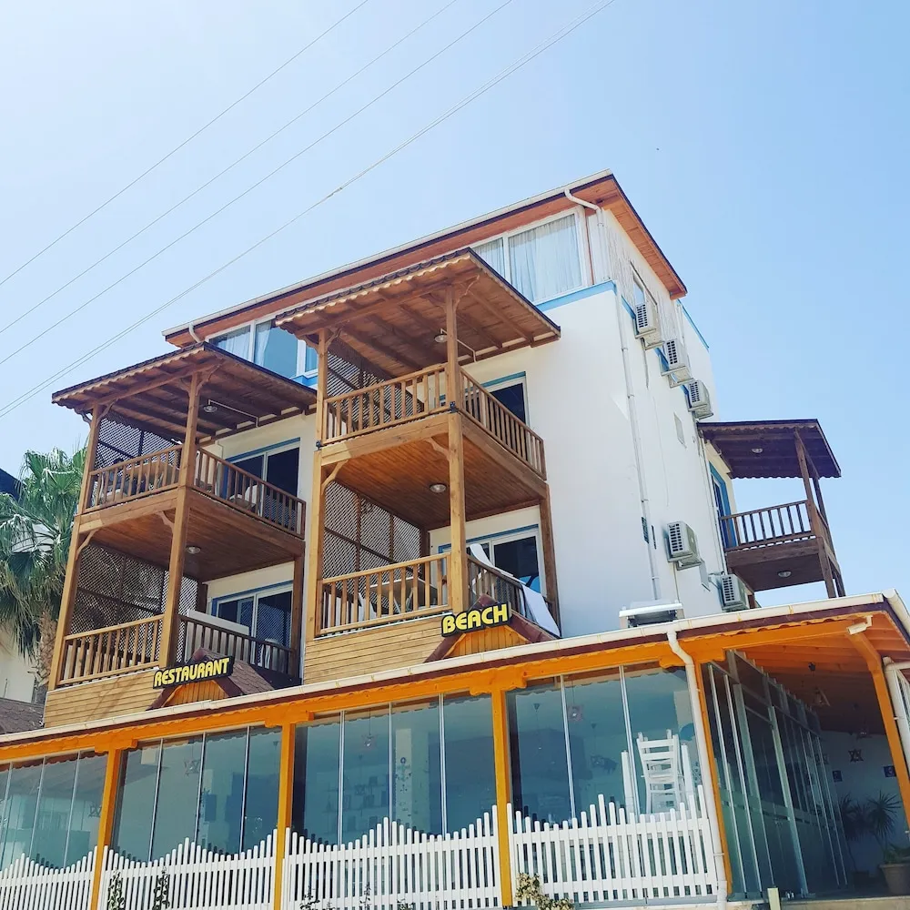 Standard Üç Kişilik Oda