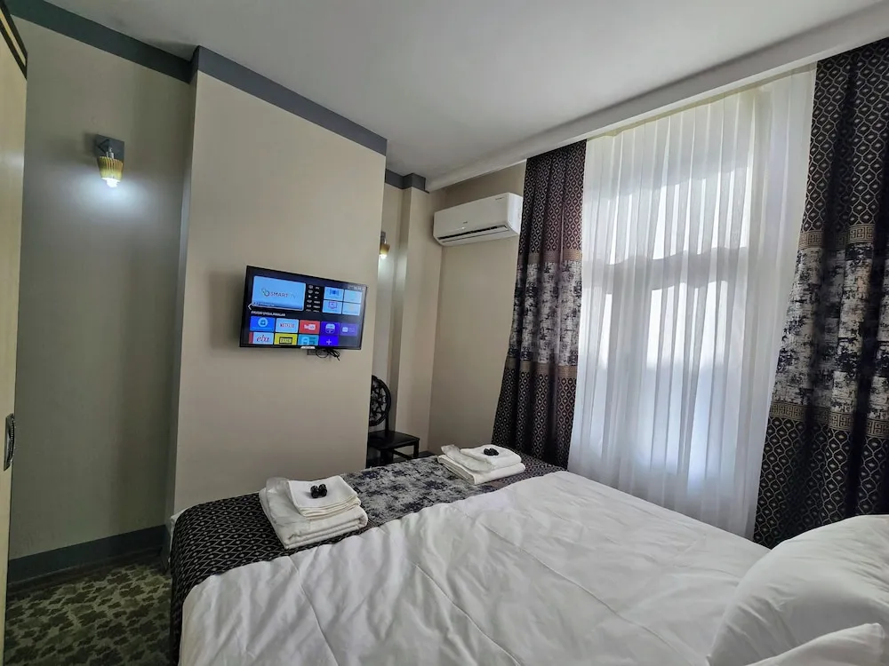 Classic Tek Büyük Yataklı Oda, Şehir Manzaralı