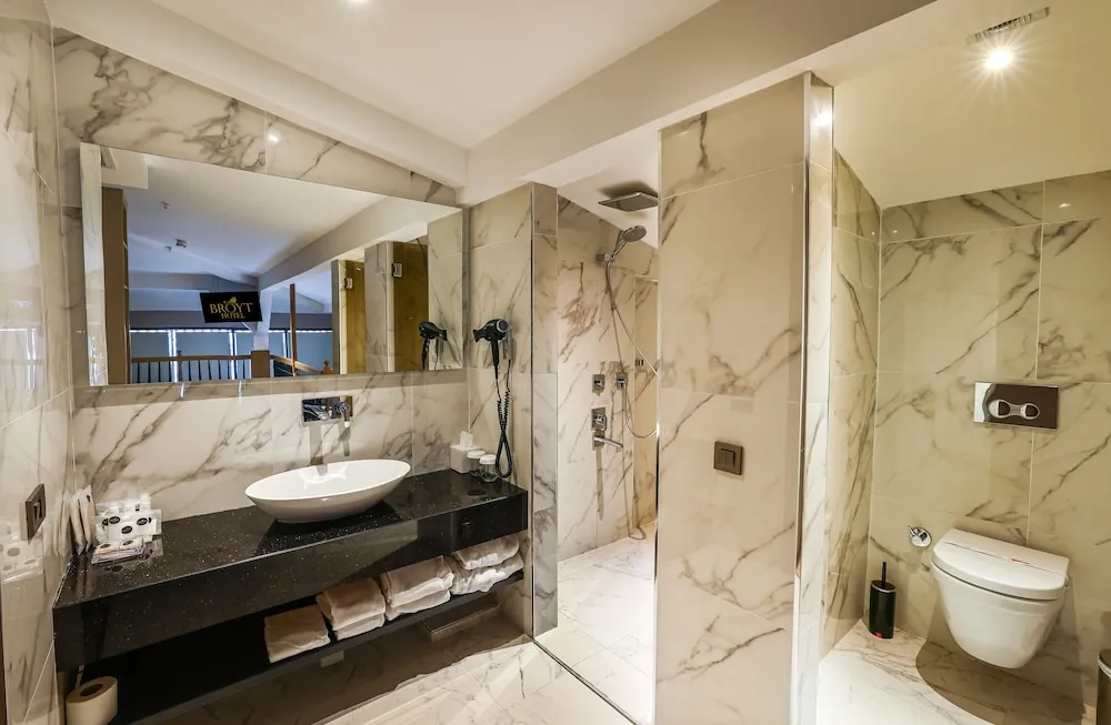 Superior Penthouse Room