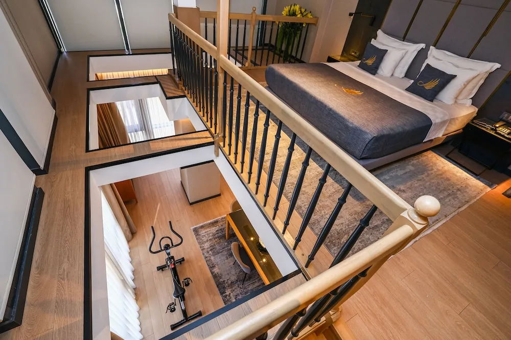 Superior Penthouse Room