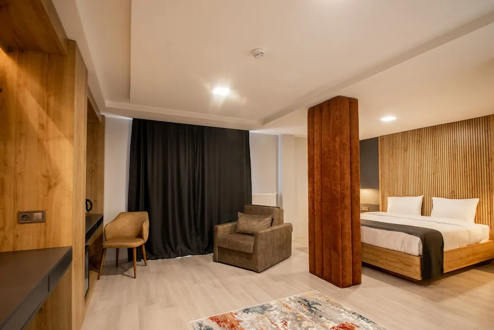 Executive Süit, Bahçe Manzaralı, Köşe