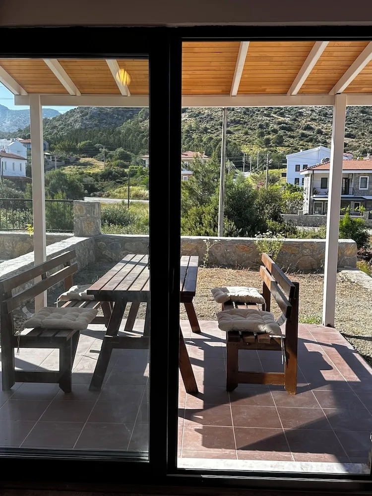Family Villa, 2 Yatak Odası, Mutfak, Bahçeli