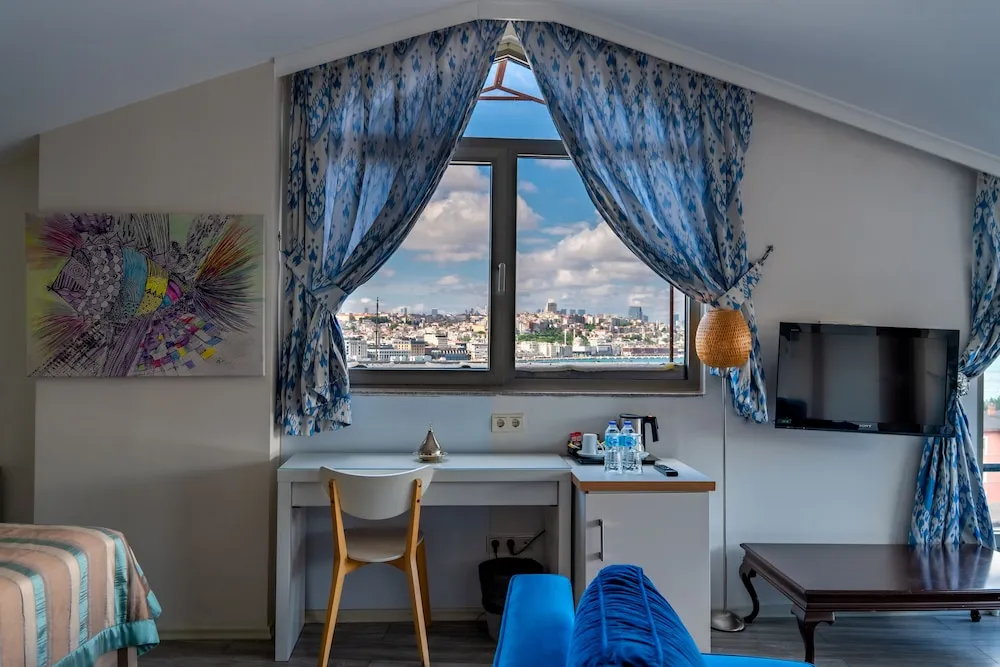 Bosphorus View Junior Suite
