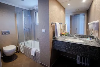 Buyukhanli Park Hotel Deluxe & Residence - Special Class