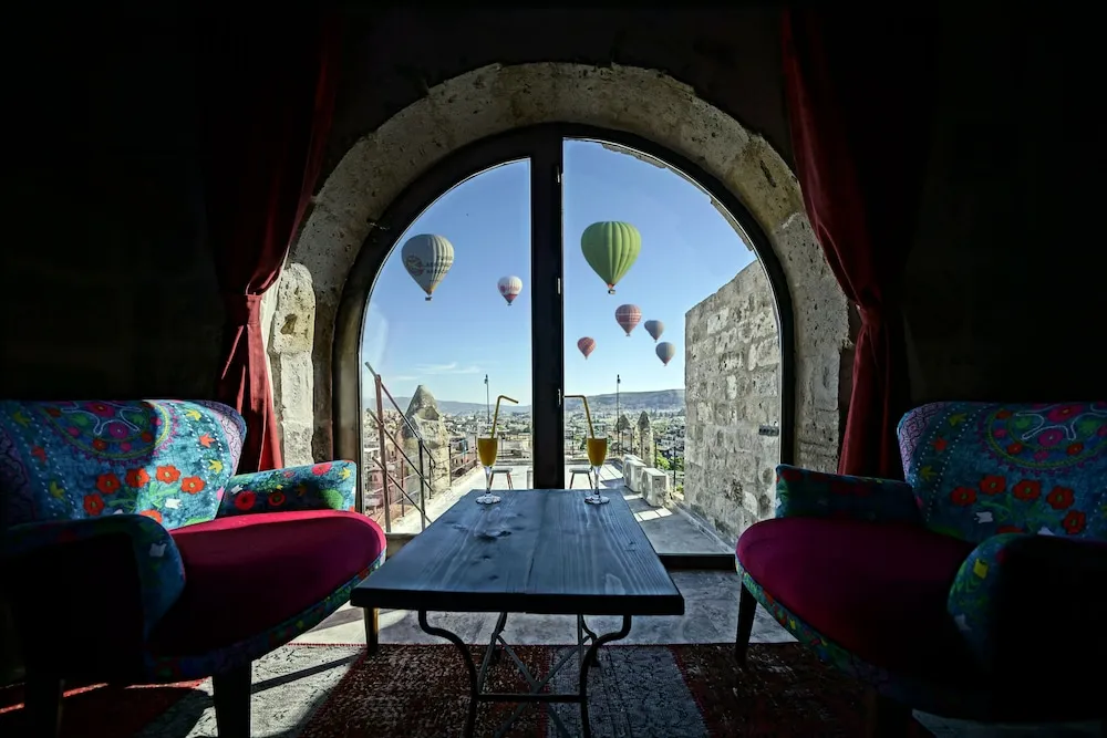 Deluxe Tek Büyük Yataklı Oda, Balkon (Balloon view)