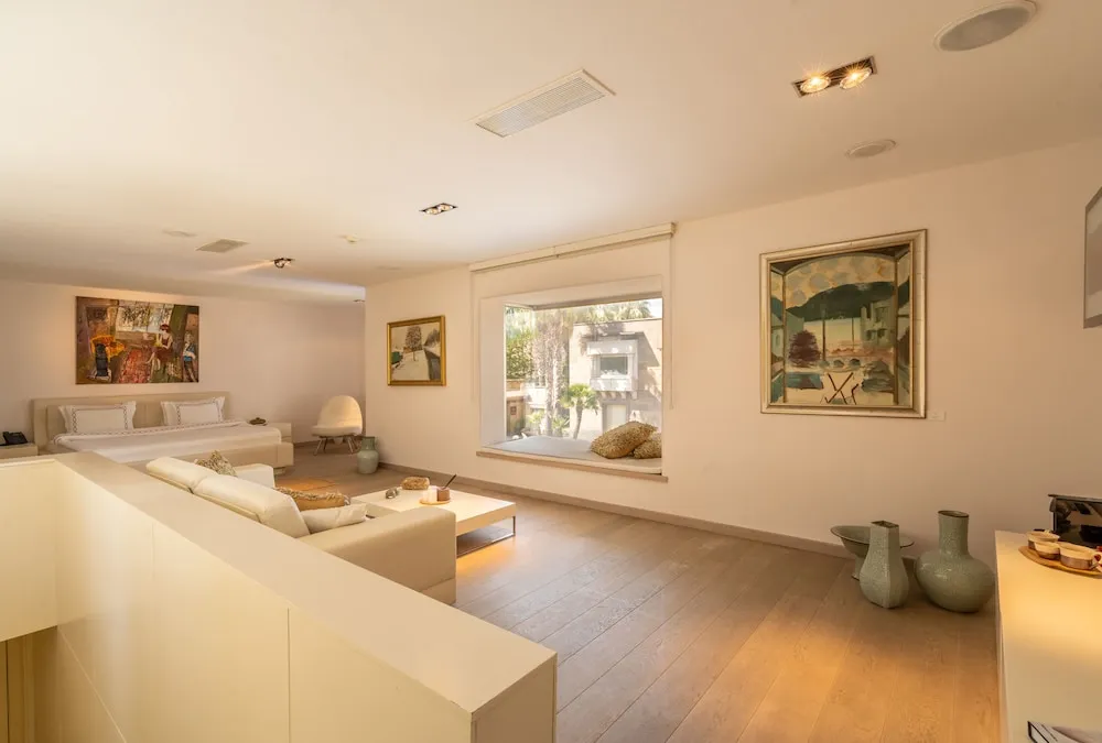 Tek Büyük Yataklı Oda