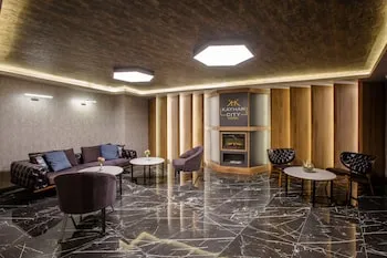 Kayhan City Hotel