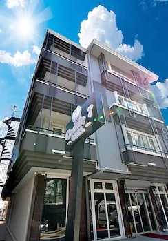 Cadde 7 Otel