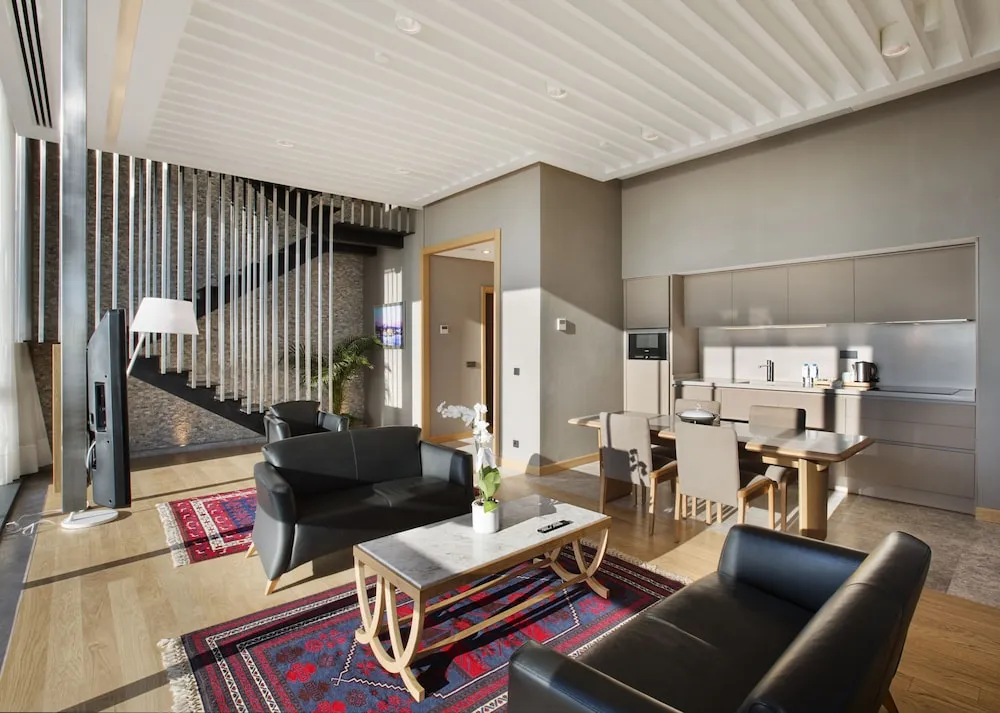 Süit, 1 En Büyük (King) Boy Yatak, Manzaralı (Duplex with Loft)