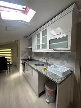 Uçan Pansiyon