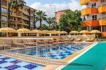 Yaman Life Hotel