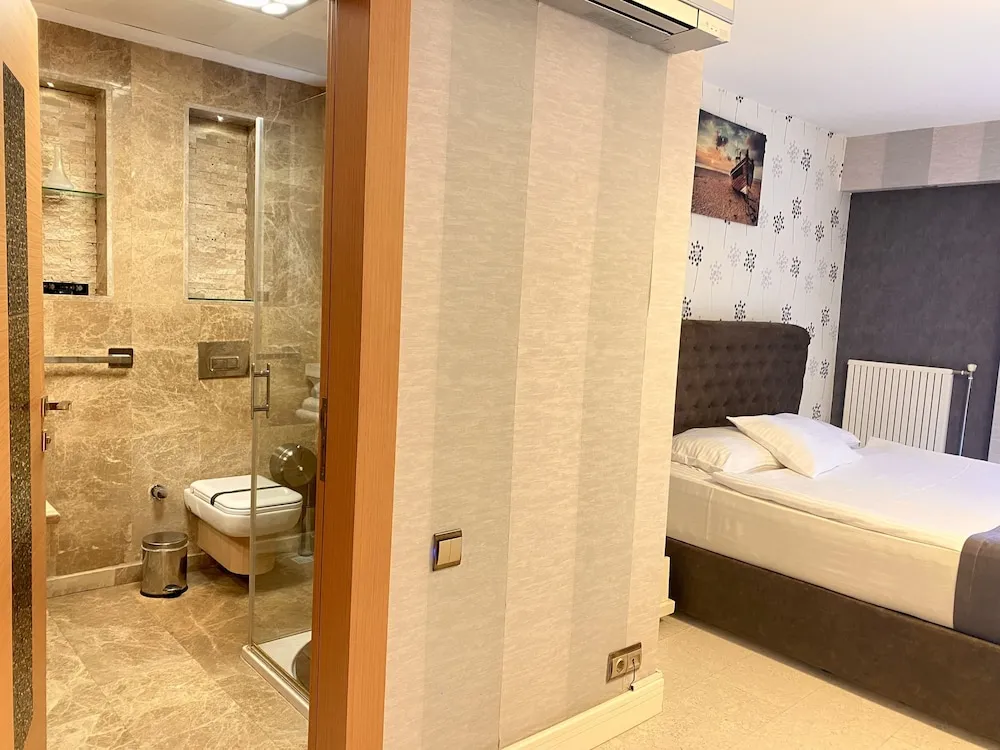 Premium Oda, Birden Çok Yatak, Sigara İçilebilir, Şehir Manzaralı