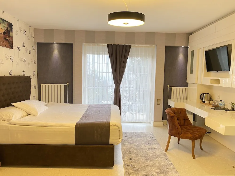 Premium Oda, Birden Çok Yatak, Sigara İçilebilir, Şehir Manzaralı