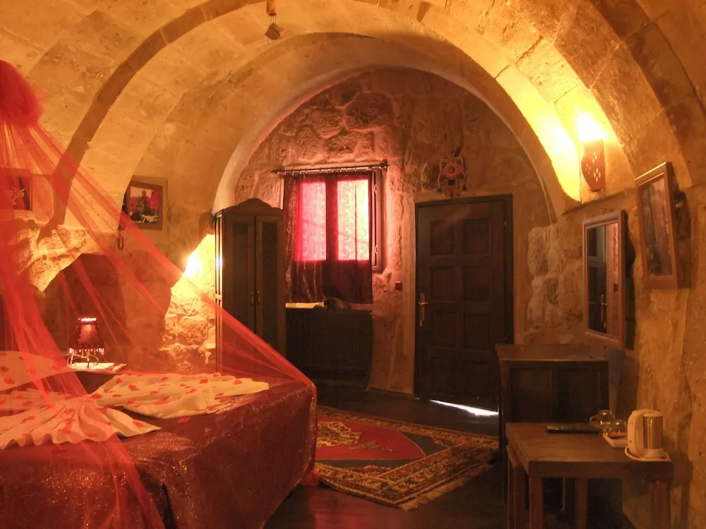 Double or Twin Cave Room