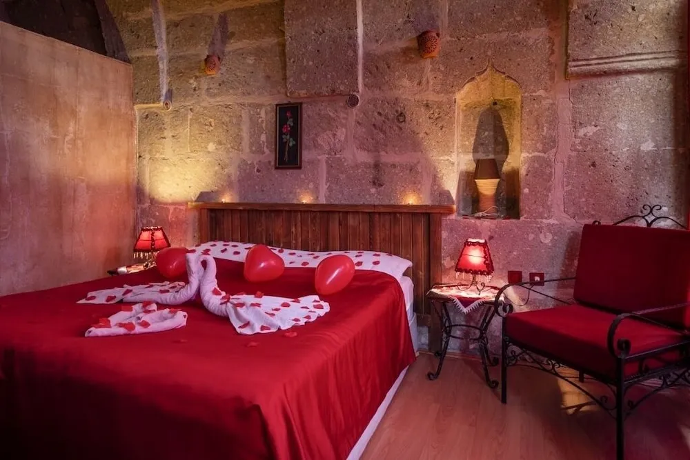 Double or Twin Cave Room