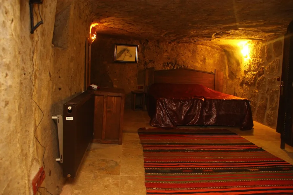 Double or Twin Cave Room
