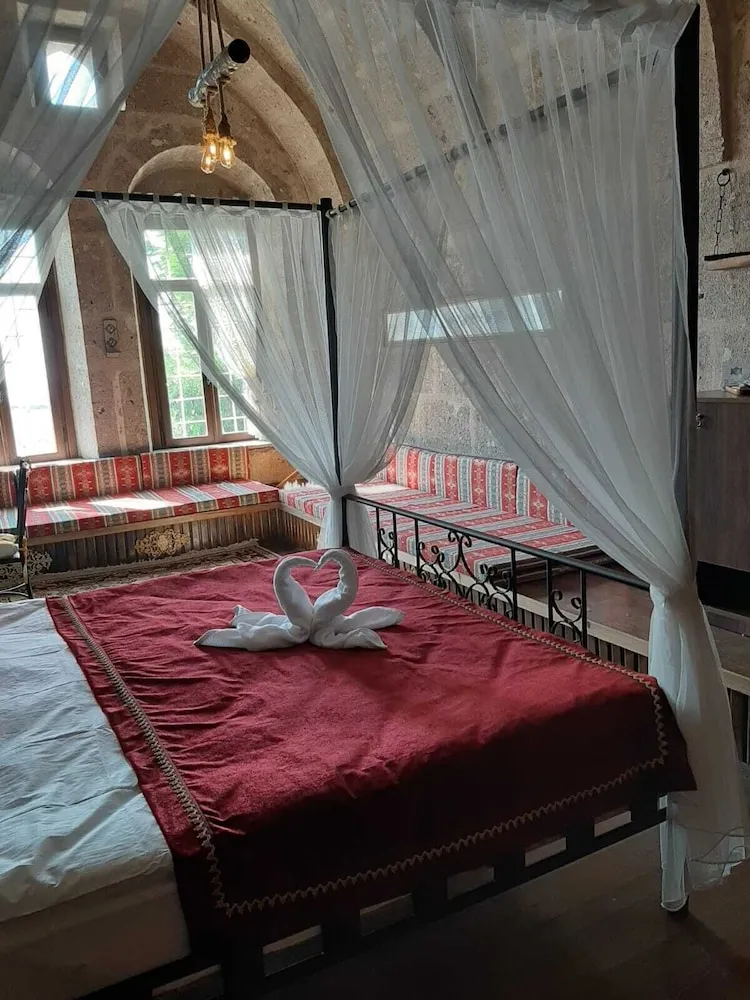 Double or Twin Cave Room