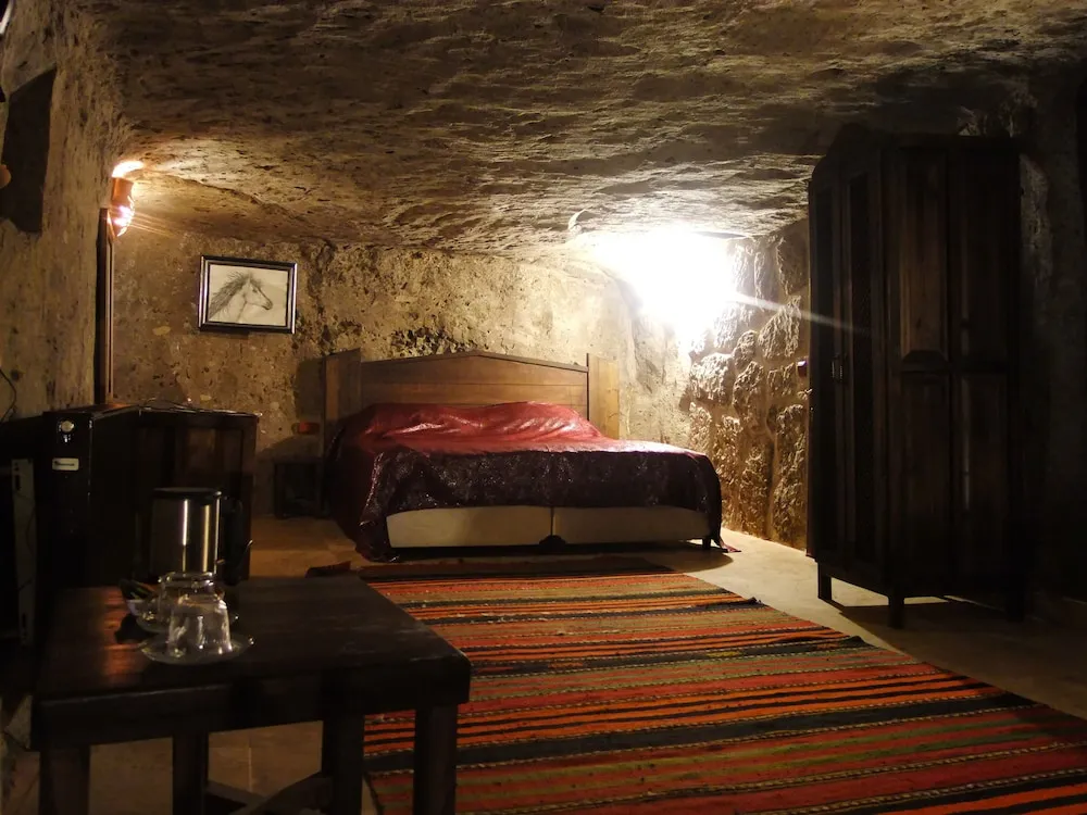 Double or Twin Cave Room