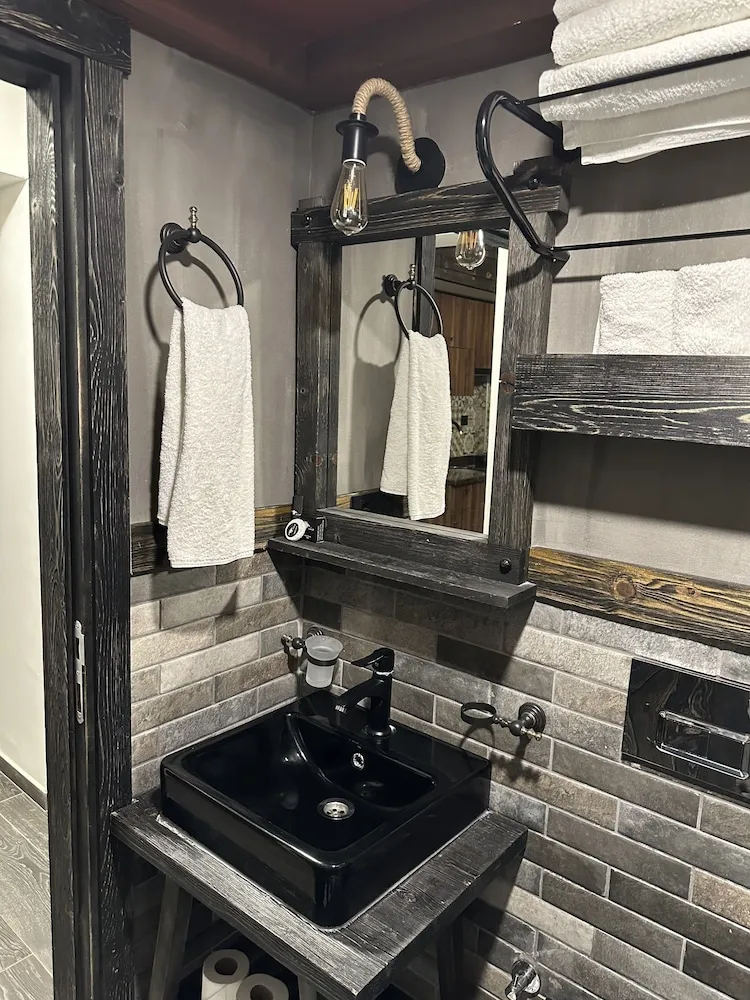 Luxury Tek Büyük veya İki Ayrı Yataklı Oda