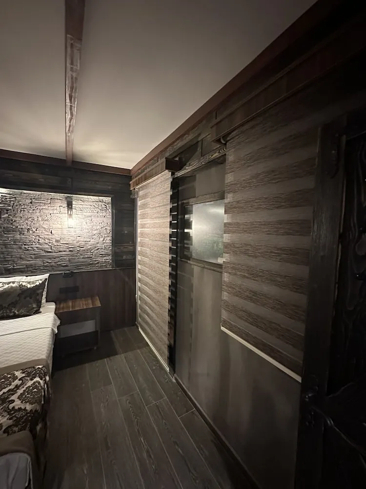 Luxury Tek Büyük veya İki Ayrı Yataklı Oda