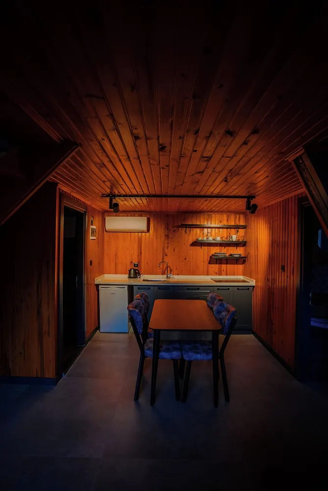 Deluxe Bungalov, 1 Yatak Odası, Göl Manzaralı