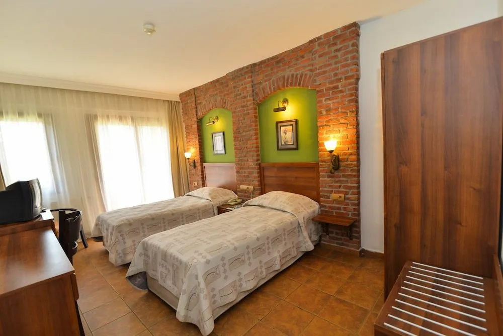 Standard Room, High Floor Sea View
