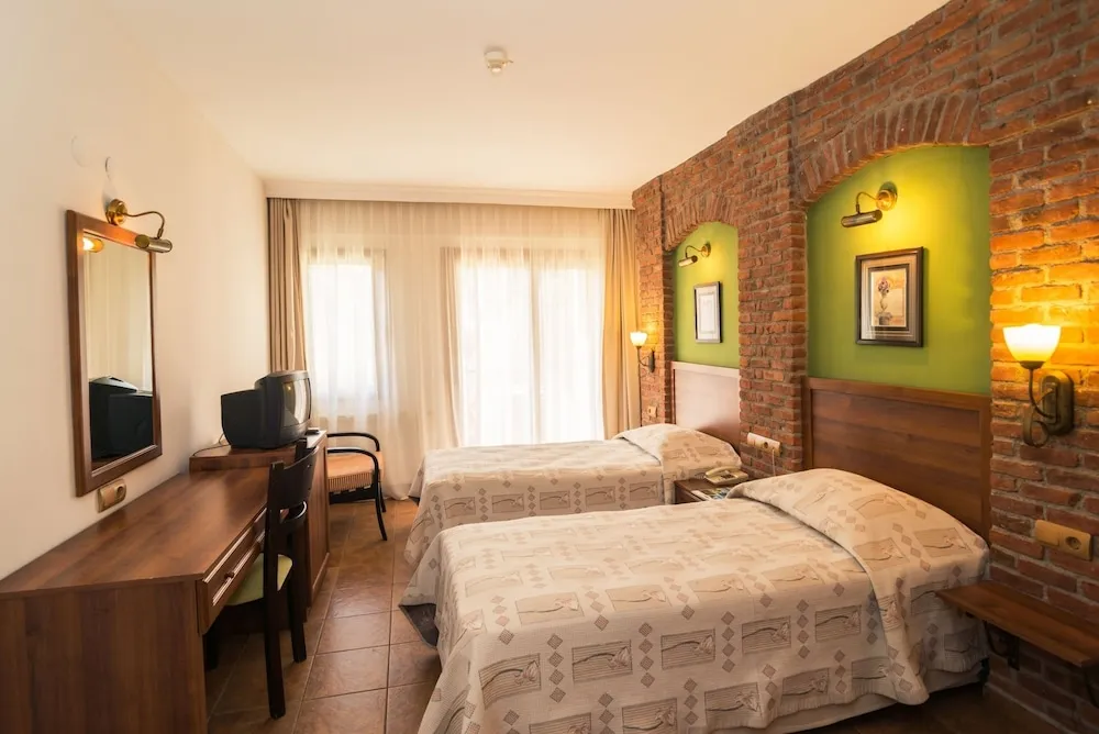 Standard Room, Basement