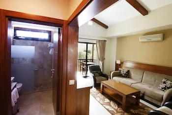 Natur-Med Hot Springs and Health Resort