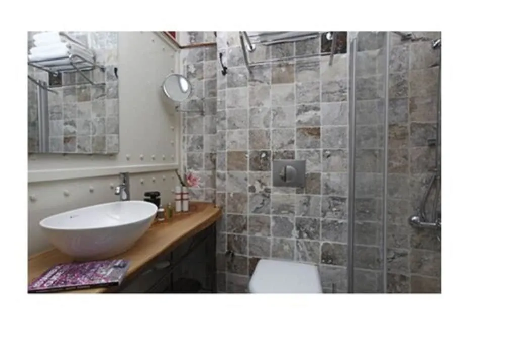 Select Double \ Twin Room