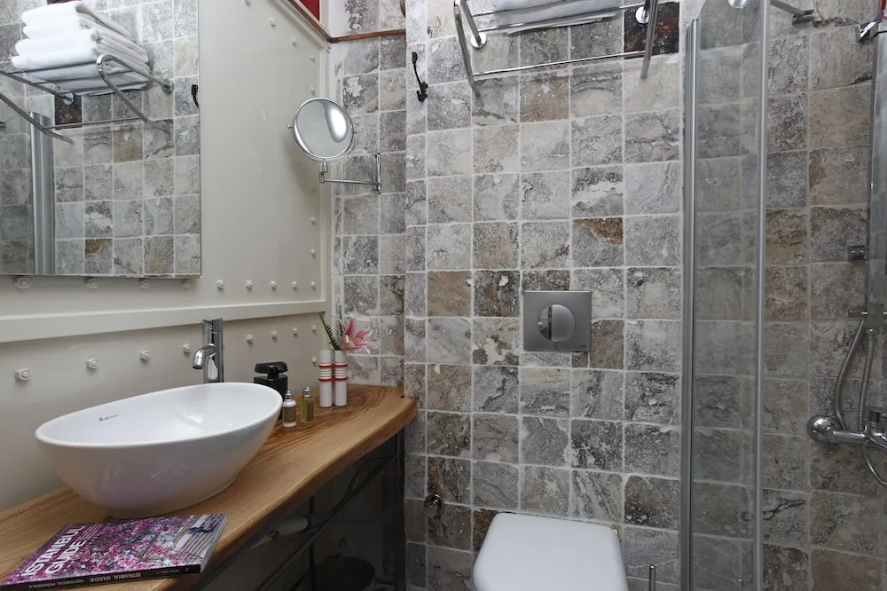 Select Double \ Twin Room