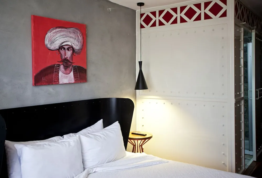 Select Double \ Twin Room