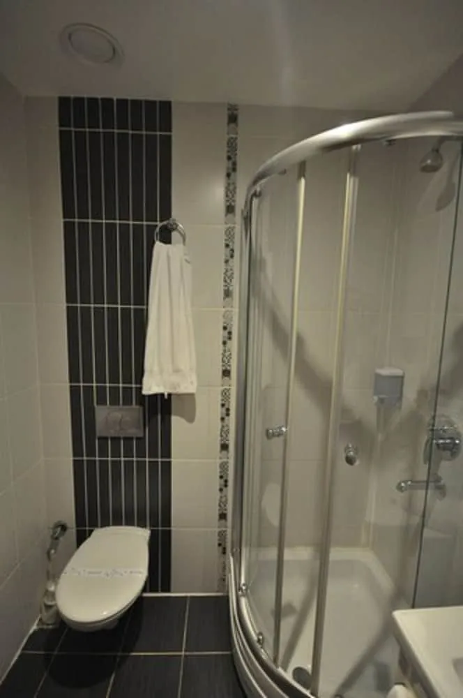 Standard Dört Kişilik Oda
