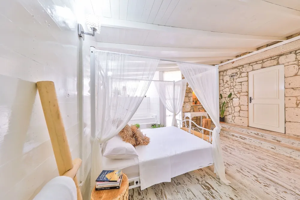 Deluxe Oda, Sıcak Su Küveti