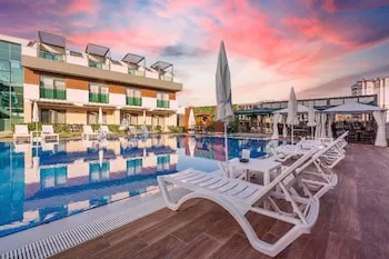 Veranda Beach Suites