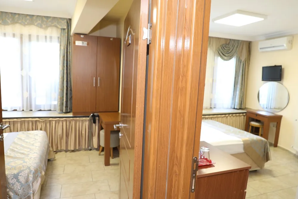 Economy Tek Kisilik Oda, Bahce Manzarali , Bodrum Kati