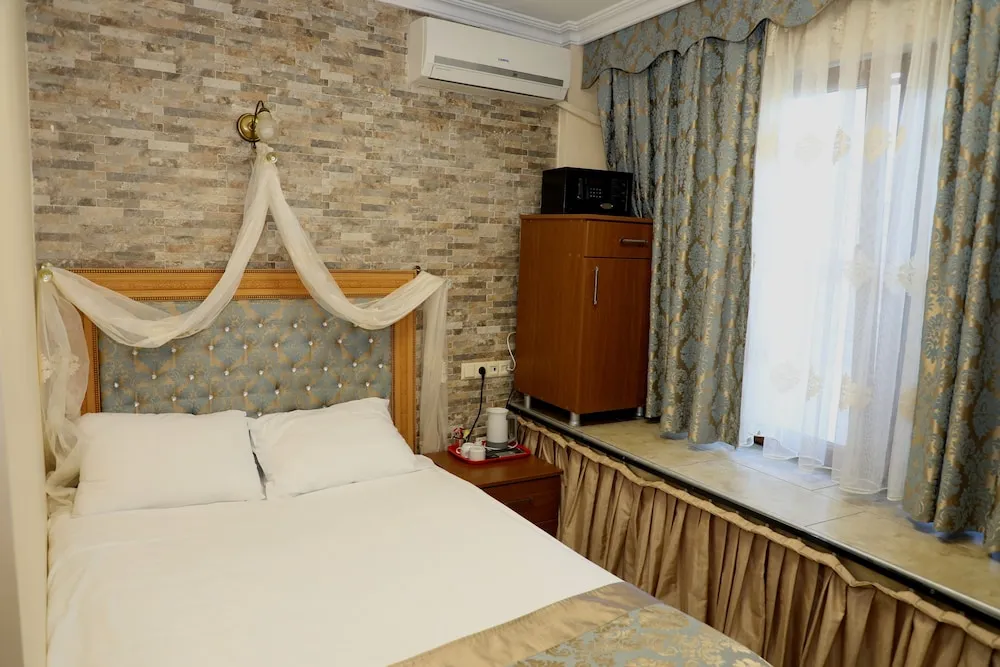 Economy Tek Kisilik Oda, Bahce Manzarali , Bodrum Kati