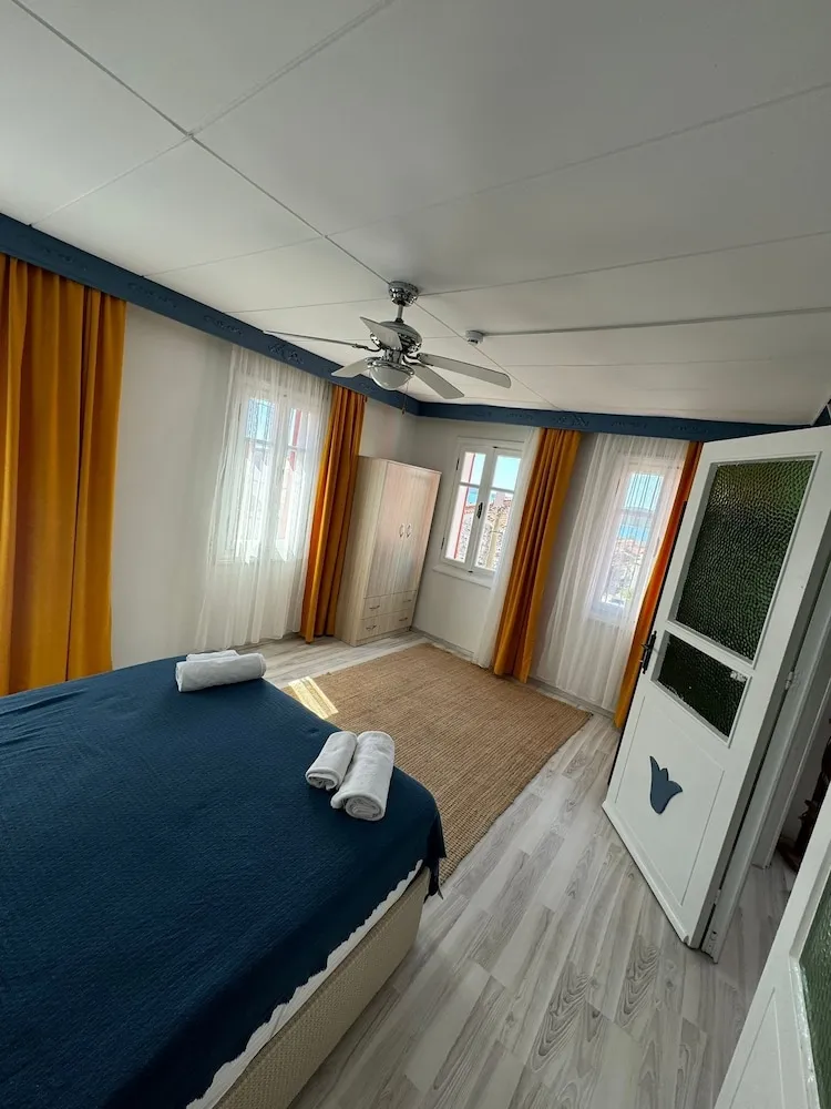 Apart Daire, Deniz Manzaralı