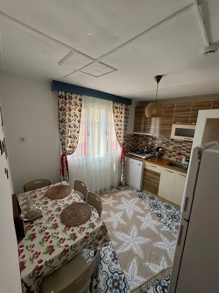 Apart Daire, Deniz Manzaralı