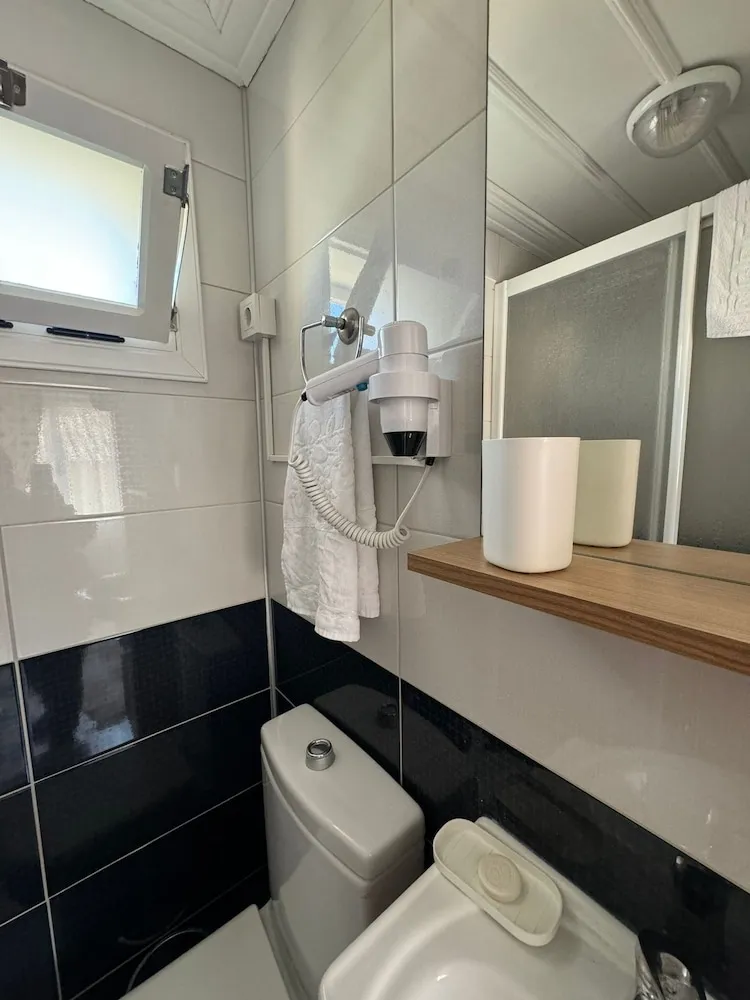 Apart Daire, Deniz Manzaralı