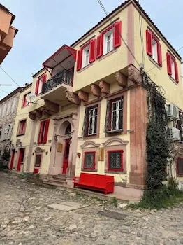Cunda Bebekli Pansiyon