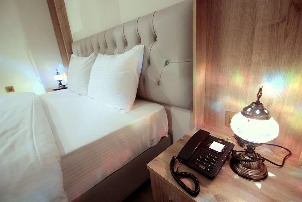 Deluxe Tek Büyük Yataklı Oda, Dağ Manzaralı