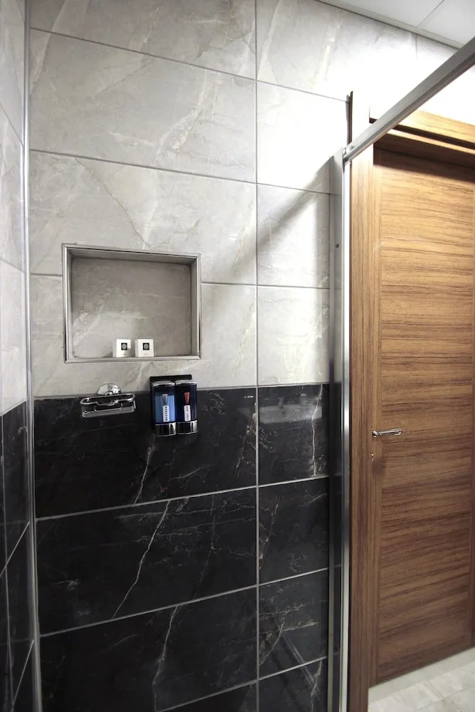 Deluxe Tek Büyük Yataklı Oda, Dağ Manzaralı