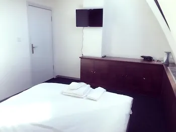 Colorful Otel